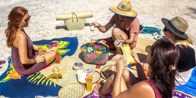 Expérience Soubik Piknik le panier aux saveurs de La Réunion : un panier pique-nique au goût 100 % péi.